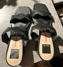Women’s Sandals. Dolce Vita. Brand New in Box. Size 7