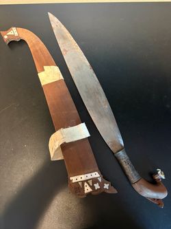 Vintage Philippine Moro Barong Sword w/ Carved Hilt & Inlaid Wooden Scabbard