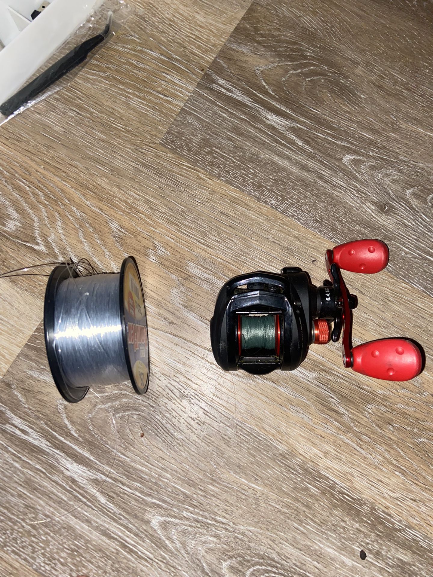 Abu Garcia Fishing Reel And It Comes With The Fishing Line