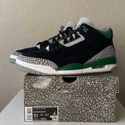 Nike Air Jordan 3s 🌲 Greens