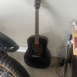 Yamaha Guitar 
