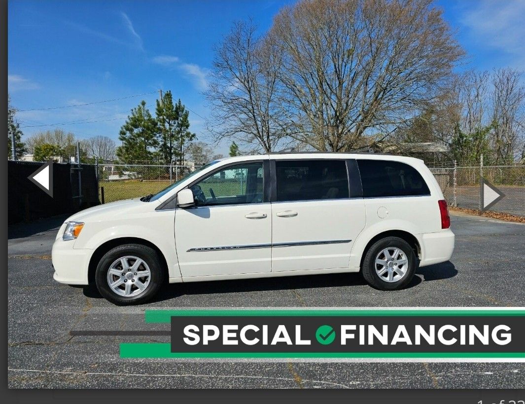 2013 Chrysler Town & Country