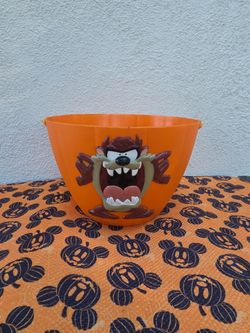 Tasmanian Devil Halloween Candy Bucket