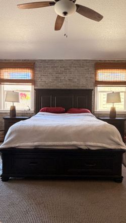 Queen Bed with Storage & Charging Port