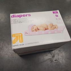 Diapers Many Sizes And Quantities