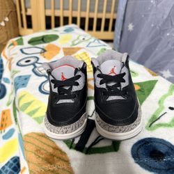 Jordan 3 Retro (TD) Baby Sneaker 4C Black Grey Red Elephant Print Leather