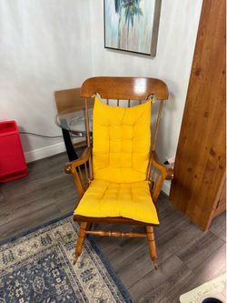 Rocking chair