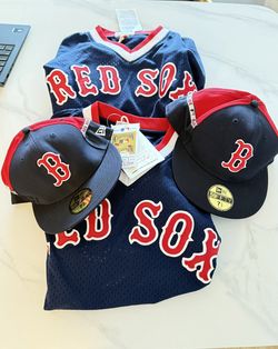 Boston Red Sox Jersey & Fitted (hat!)!
