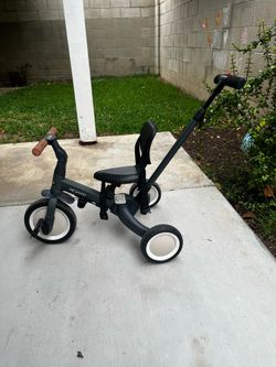 Newyoo adjustable tricycle for kids