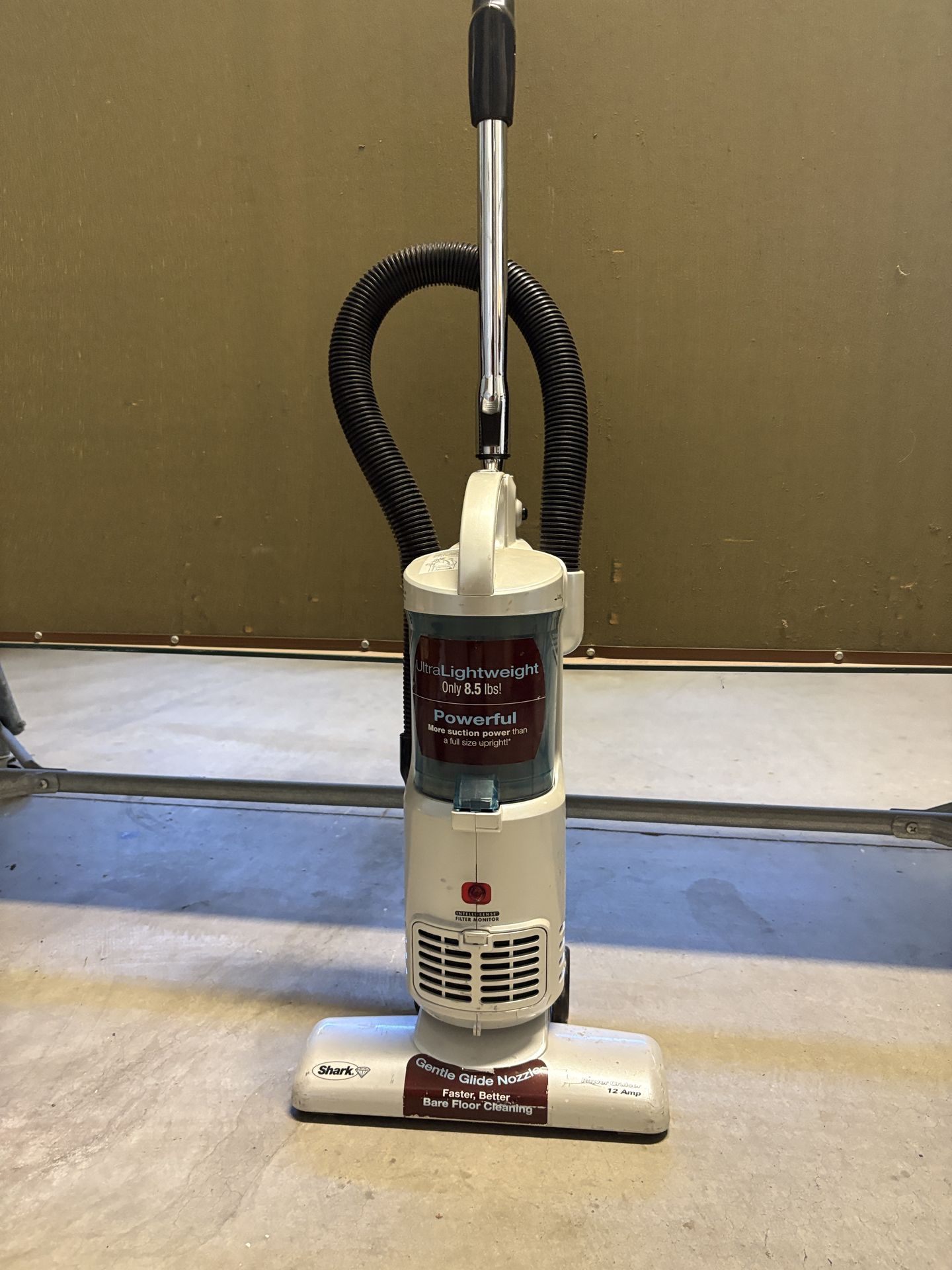 Shark Ulta Lightweight vacuum