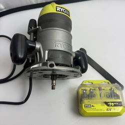 8.5 Amp 1-1/2 Peak HP Fixed Base Corded Router