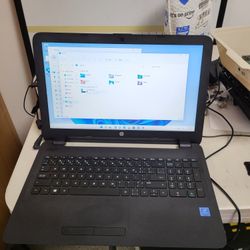 HP TRE 15.6 INCH SCREEN WITH 8G AND WINDOW 11 LIKE NEW (LAP25)