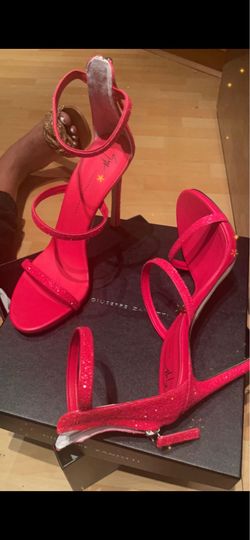 giuseppe zanotti size 9