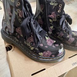 Dr Martens Boots 