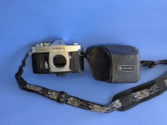 Yashica TL Electro X  Single Lens 35MM Camera