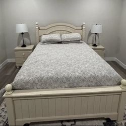 Cream Colored Bedroom Ser