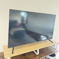 36in. Roku TV
