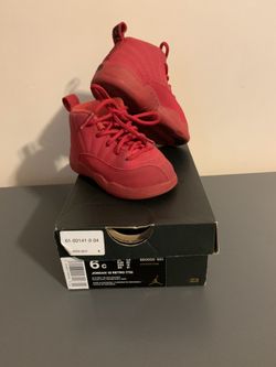 Jordan 12s Red size 6c