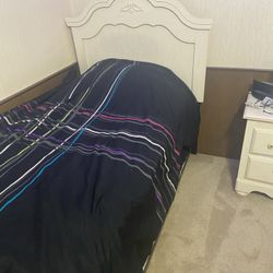 Two bed bedroom