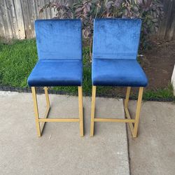 Blue Chairs 🪑