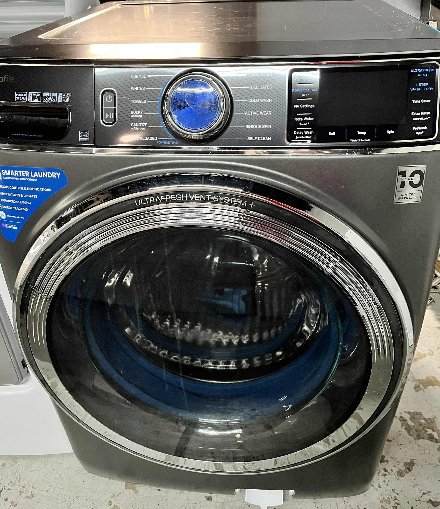 Washer GE Profile - 5.5 Cu. Ft. High Efficiency Stackable Smart, Smart Dispenser.