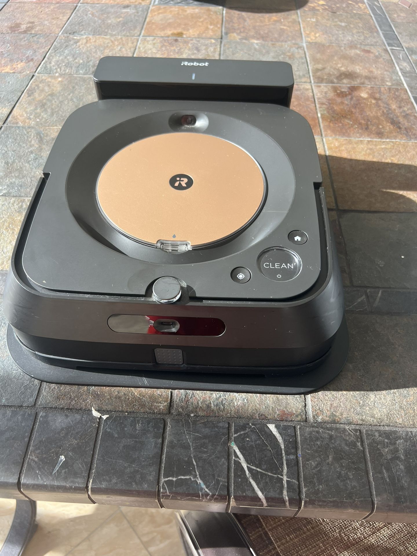 Selling Braava Jet M6