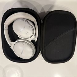 Bose QuietComfort Wireless Noise Cancelling Headphones (White)