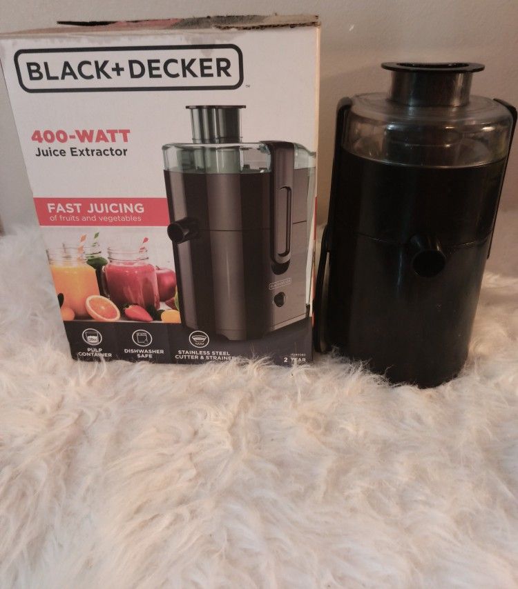 400 -watts Black & Decker Juicer