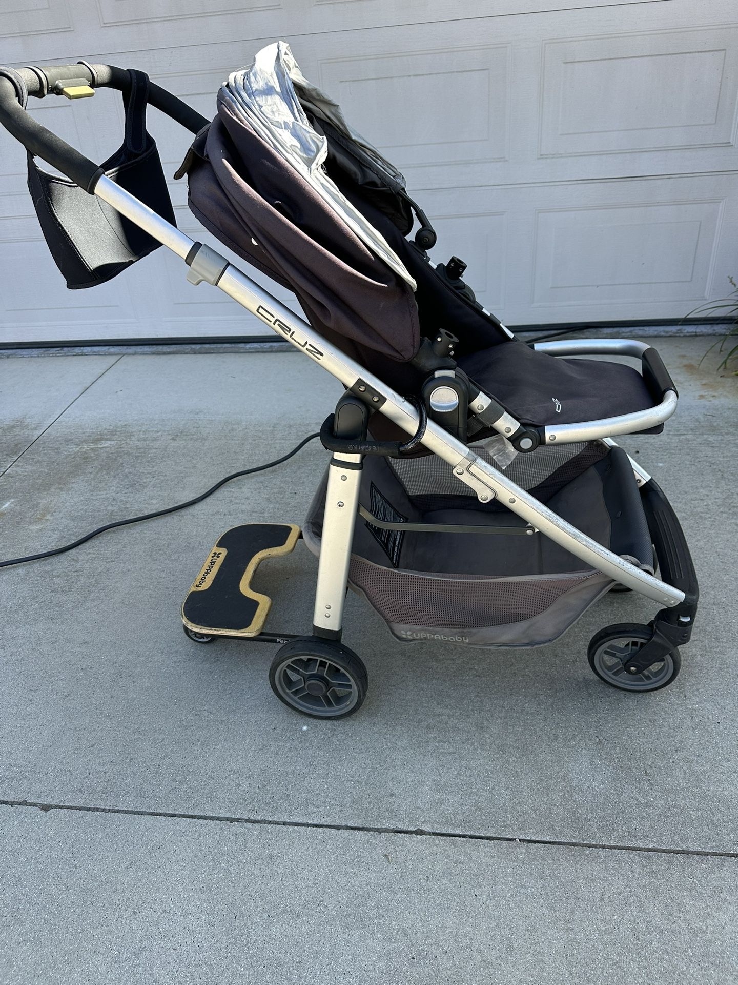 Uppababy Cruz Stroller With Piggyback