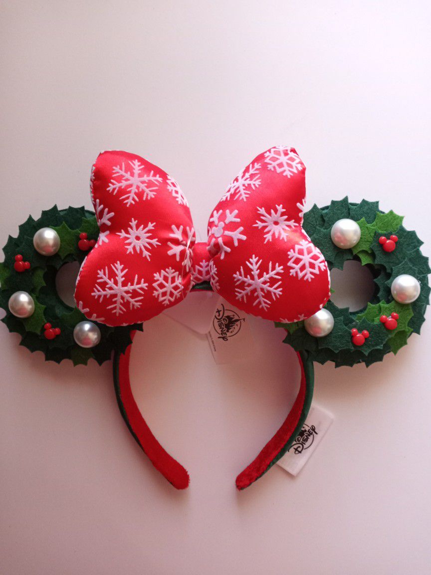 Disney Park's Wreath Ears