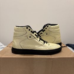 Balecniaga Arenas Cracked Leather White 