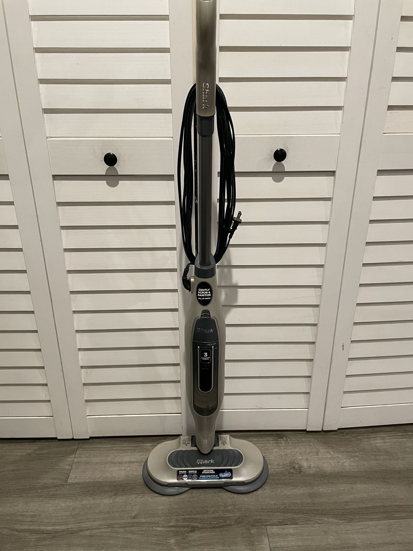 Shark Floor Steamer