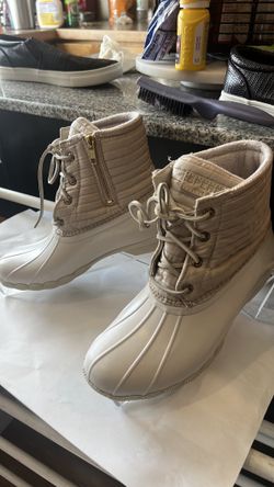 Sperry boots