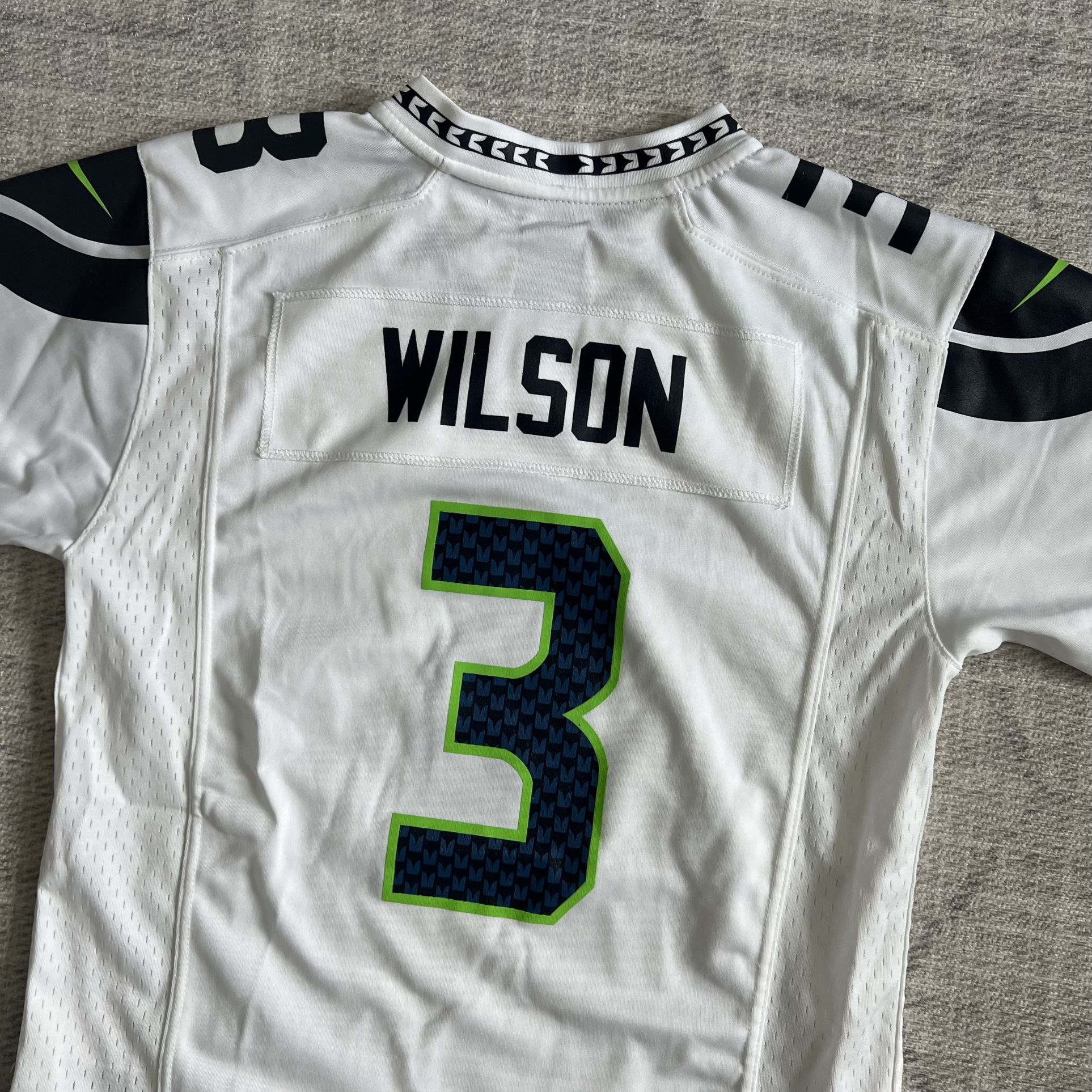 Russell Wilson Color Rush Throwback 3XL NFL jersey for Sale in Springfield,  OR - OfferUp