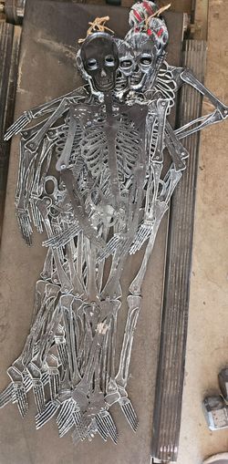 Halloween Skeleton Couple Decoration Set