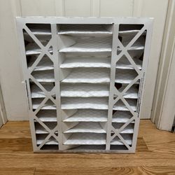 Honeywell - FC100A1003 Pleated Filter 16" x 20" x 4" MERV 11 (5 Pack)