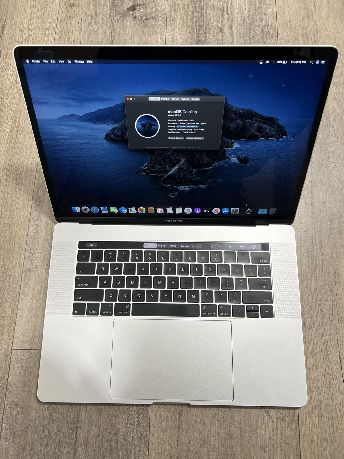 Apple MacBook Pro Touchbar 15inch Silver bp 2016