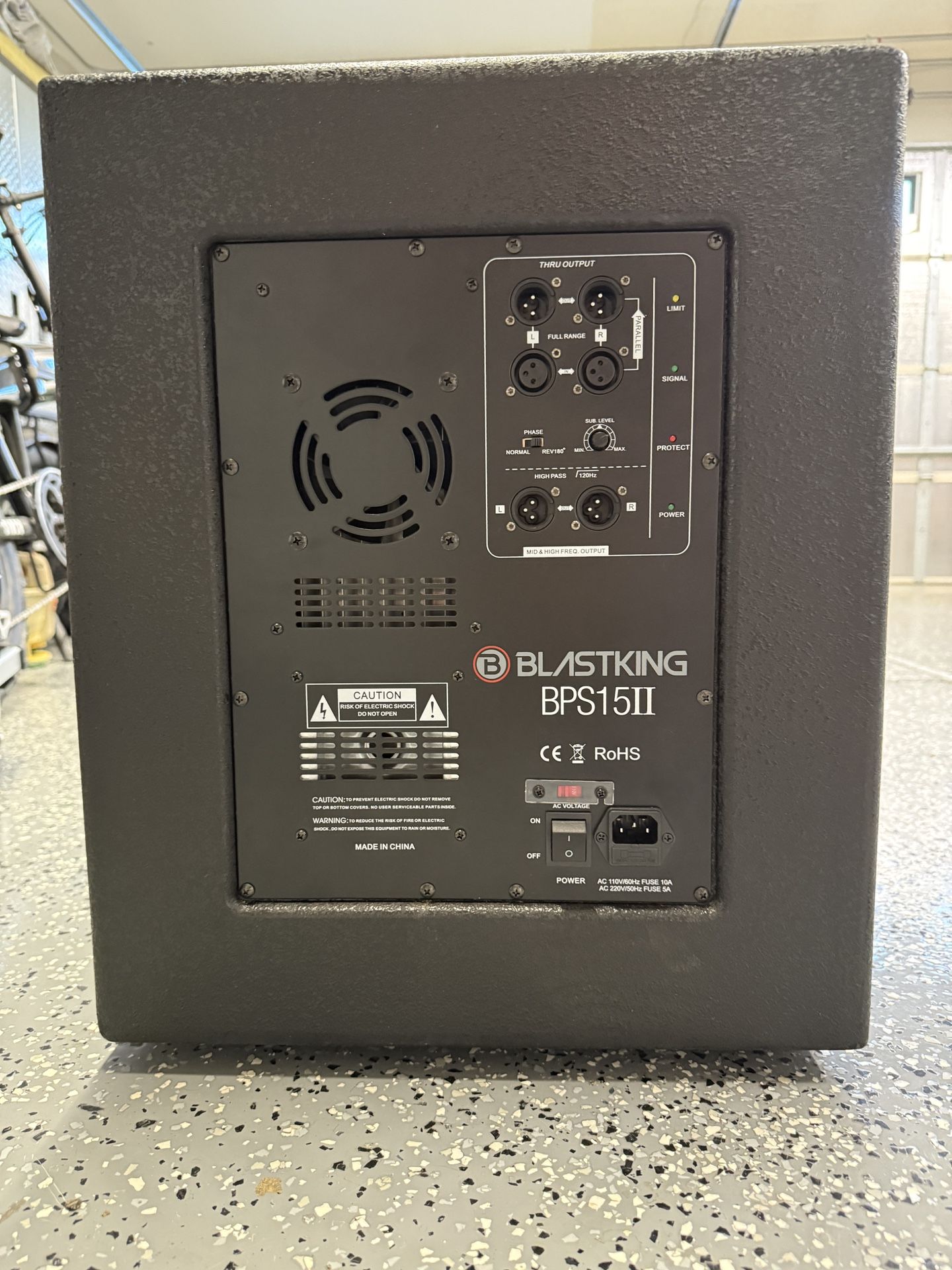 Blast King Powered Subwoofer 15 Inch