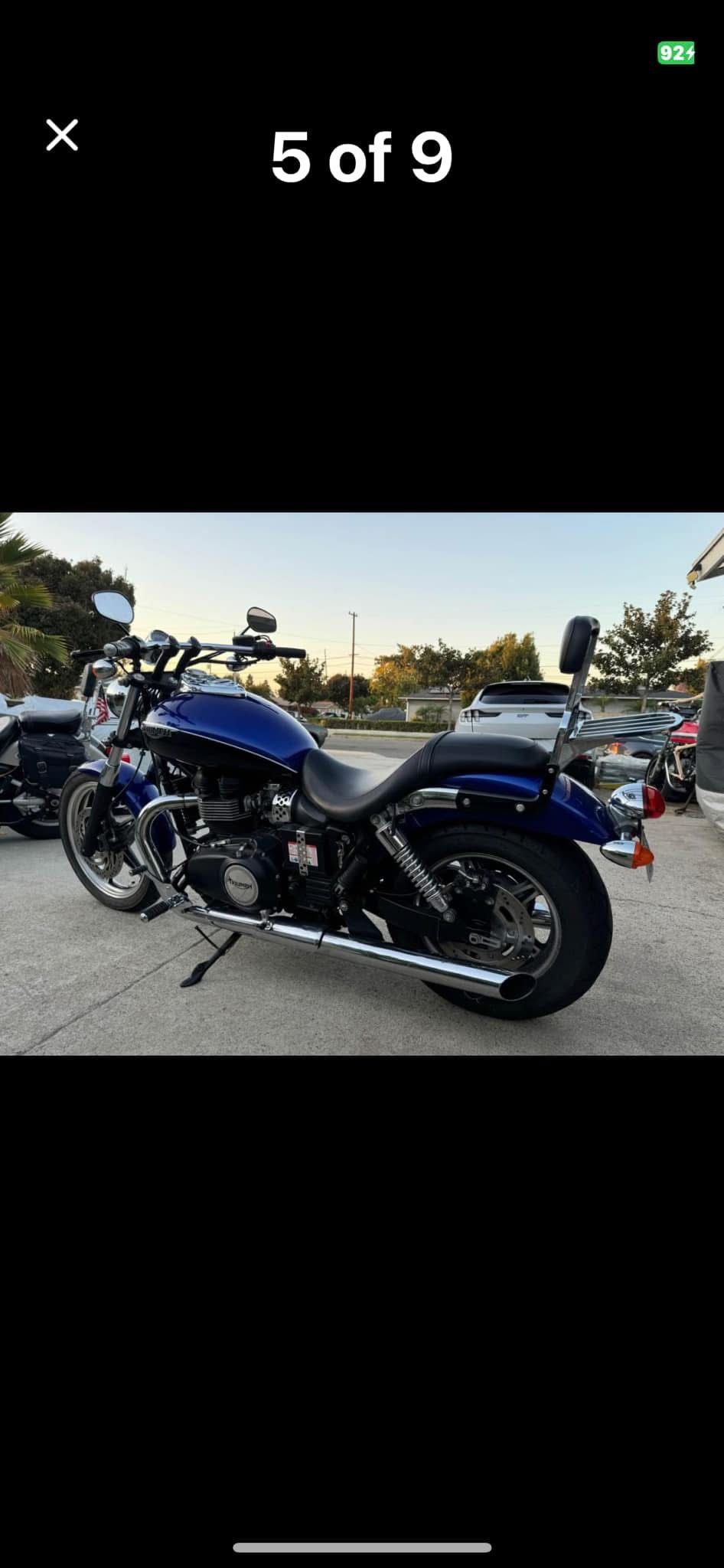 TRIUMPH SPEEDMASTER 900cc