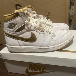Jordan 1 Mid 