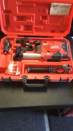 Milwaukee Hammer Drill Vac (2306-20)