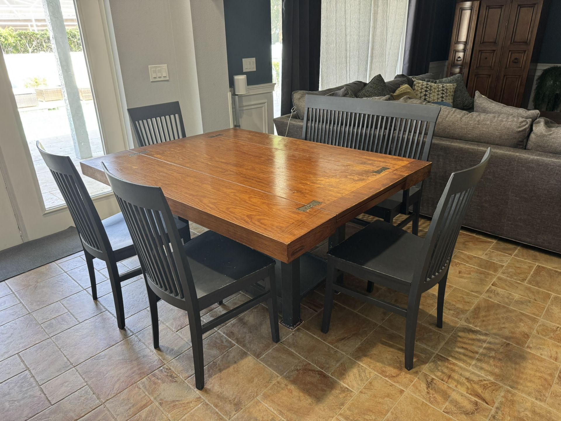 Kitchen table