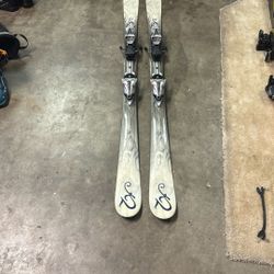 K2 Adult Skis 153cm With Bindings Like New 