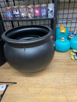 Very Large Halloween Cauldron - 22in