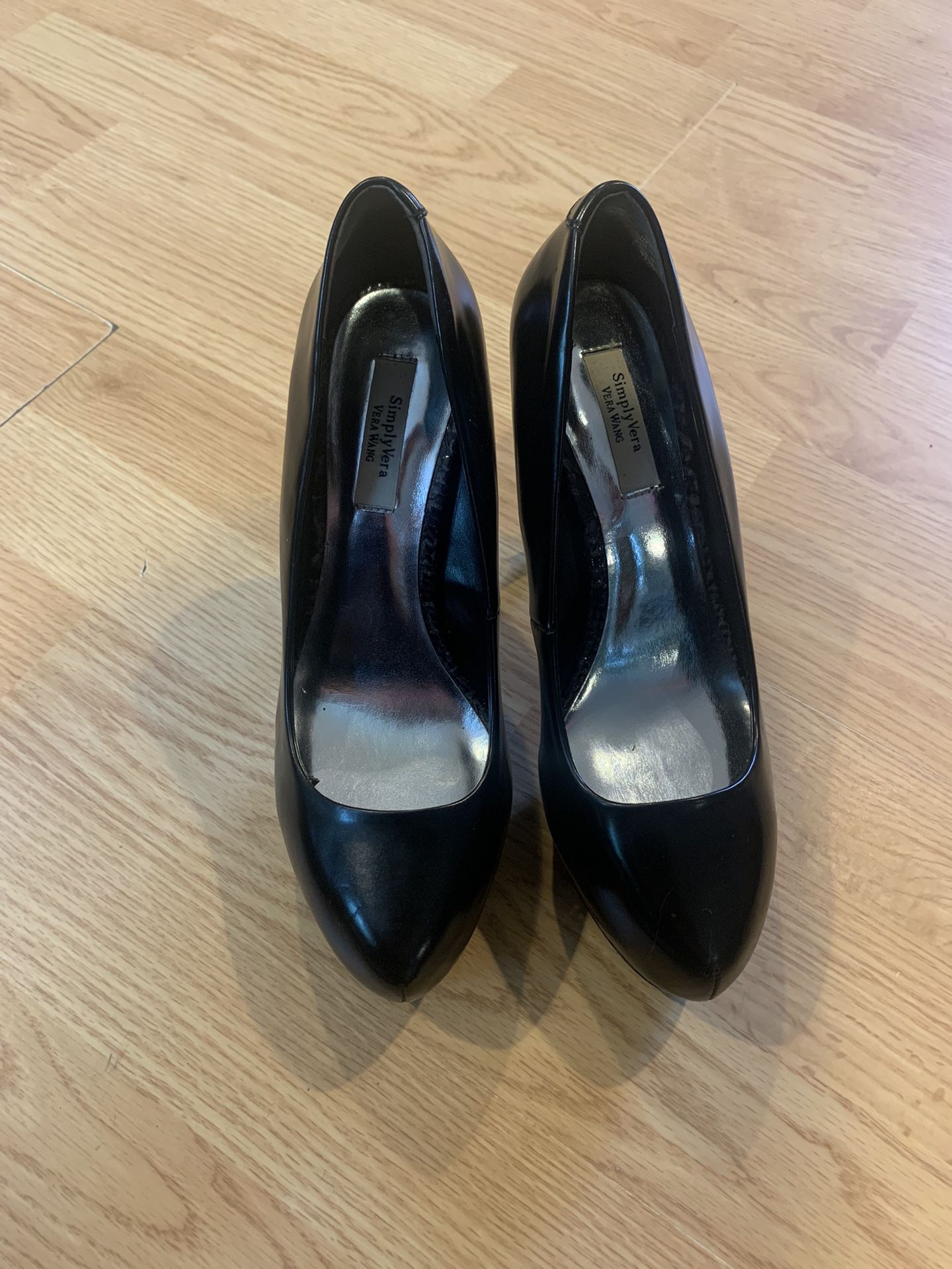 Simply Vera High Heels Size 7 1/2