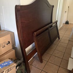 Queen Frame