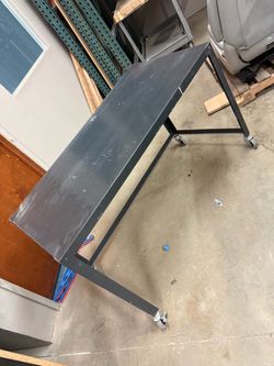 Heavy Duty Metal Work Table on Casters