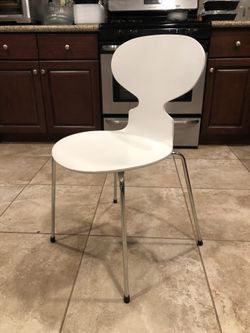 FRITZ HANSEN ANT CHAIR