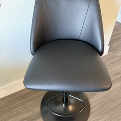 Black Adjustable Stool