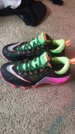 Lebron the twleve Sprite Remix Colorway size 10.5